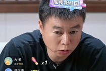 爱体育app-法甲经典进攻配合及战术执行力展示